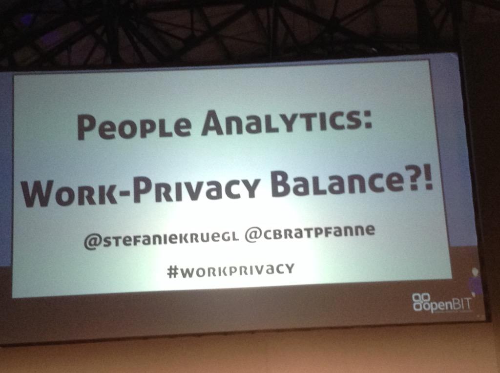 frankaellen's tweet photo. Jetzt Vortrag von @stefaniekruegl und @cbratpfanne zu #peopleanalytics auf der #rp15 #workprivacy http://t.co/pumfWVsM8a