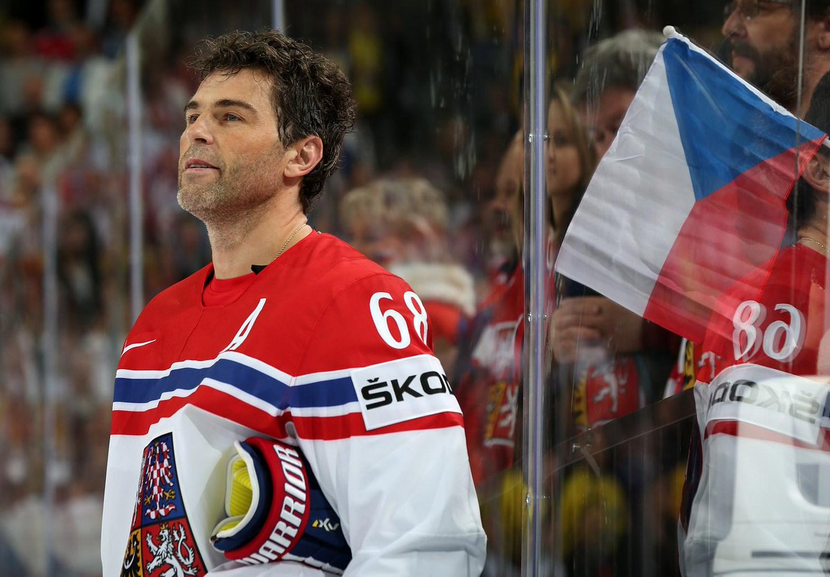 .<a href="/68Jagr/">Jaromir Jagr</a> has played at #IIHFWorlds for 25 years. iihfworlds2015.com/en/news/jagr-p…  via @iihfhockey.