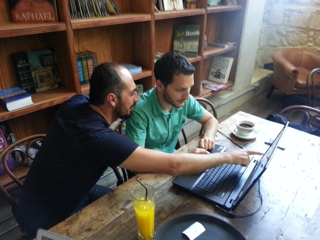 elladaeva's tweet image. Almost there with @Yubiz_Cy @mahallae platform @Michalis_St28 &amp;amp; @florineduardm working over juice (huh?) @UNDP_ACT