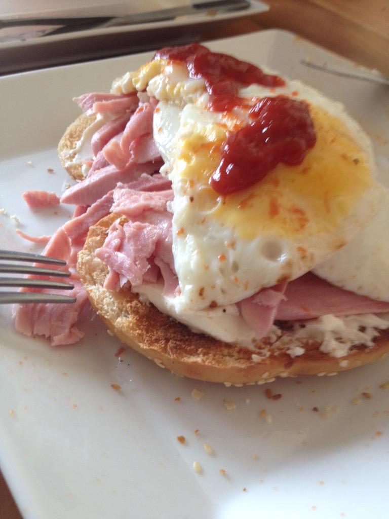 FatFit2015's tweet photo. Bagel, Philly, Ham and Eggs cooked in @lucybeecoconut. Hell of a breakfast! http://t.co/srhZhYsl7K