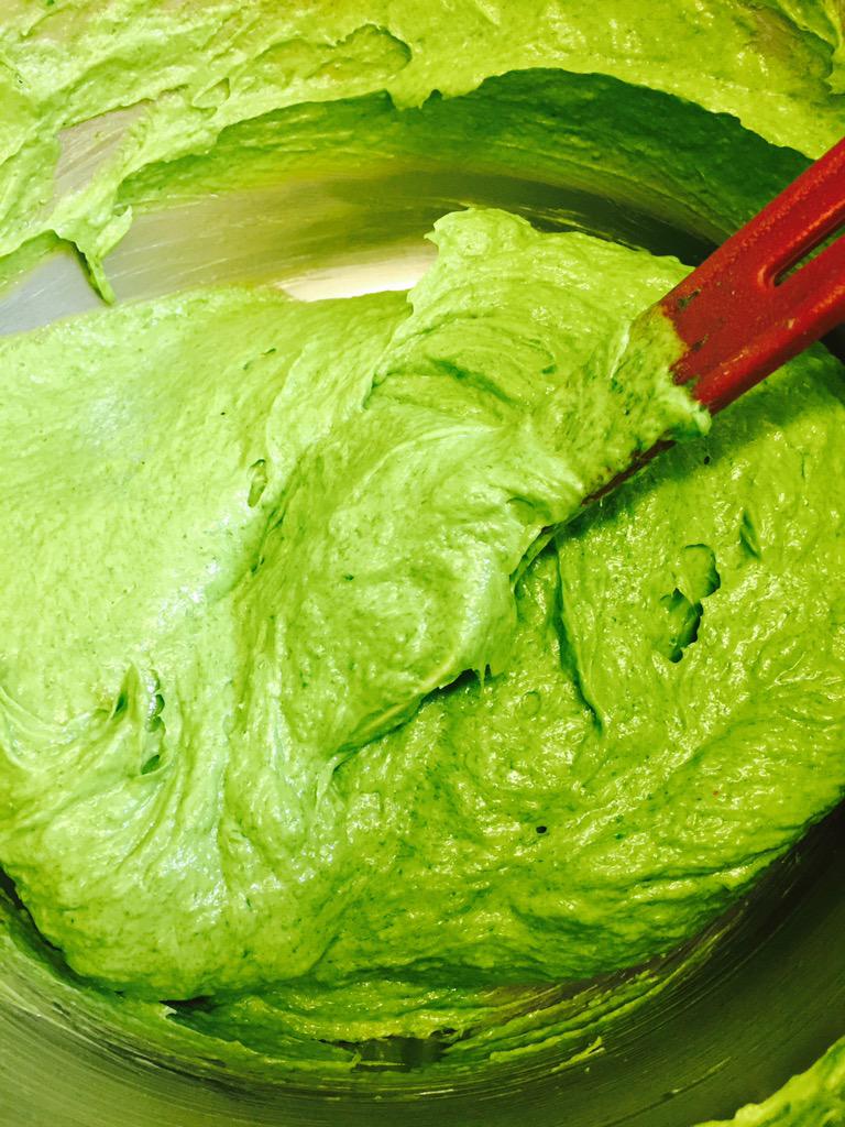 JoshSixxe's tweet photo. Wild garlic butter @WhiteStarTavern #naturesbounty http://t.co/s3DUOXCgF6