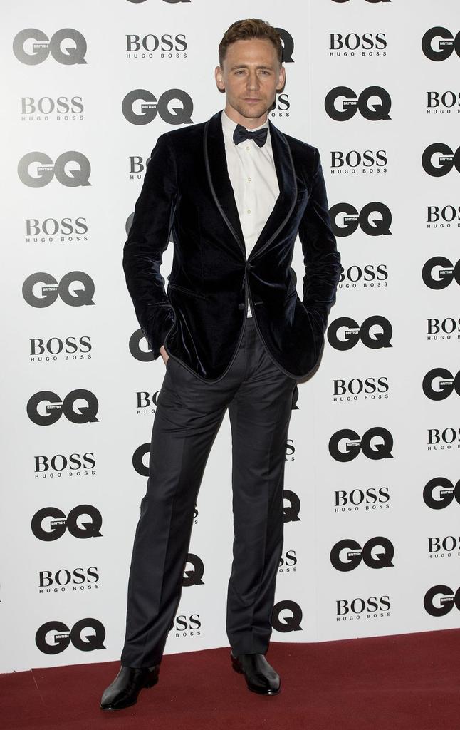 HisHiddleness's tweet photo. Happy #TuxedoThursday!
#BecauseBowtie! http://t.co/ag7pzVaPlM