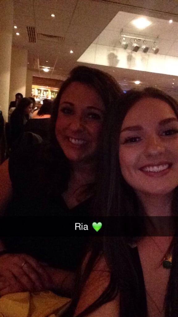 EPThomsonn's tweet photo. @Ria_Teeee 💋 #SportsAwards2015 http://t.co/2f6XZOmgHu