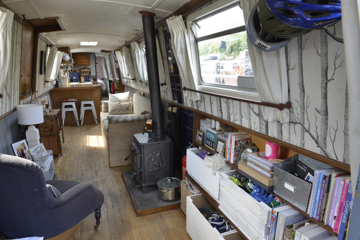Enjoying #BBCFour #GoSlow #CanalTrip See @mycoolcaravan book  #CoolHouseboat 4 inspiration amzn.to/1RfN1ok