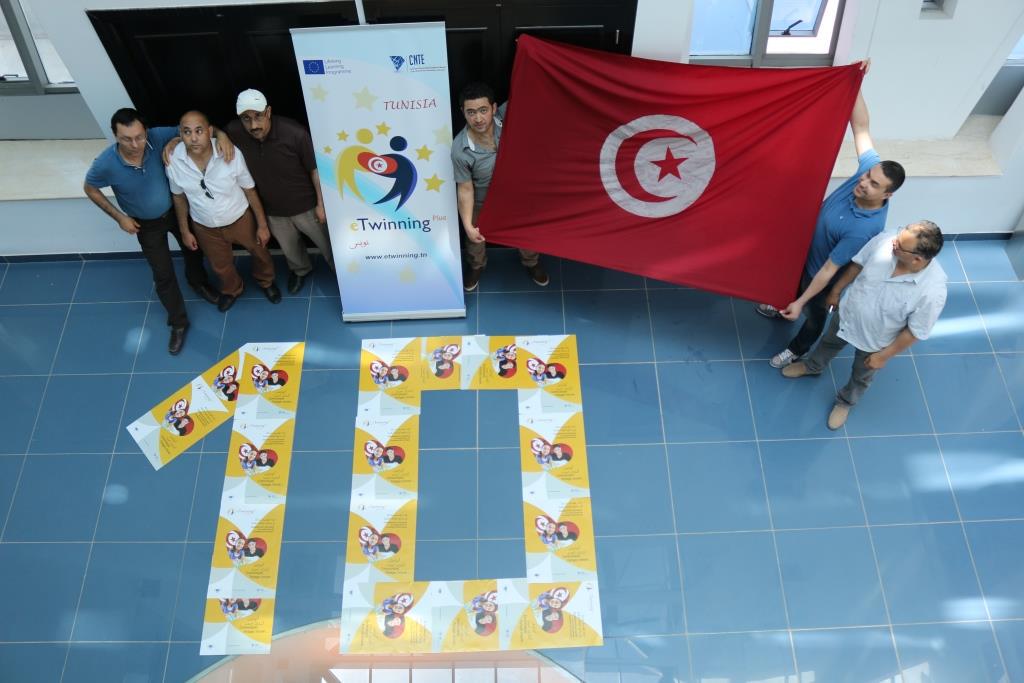 etwinningTun's tweet photo. The Tunisian PSA celebrate #eTwinningDay #Tunisia #etwinning10 http://t.co/phigfp861b