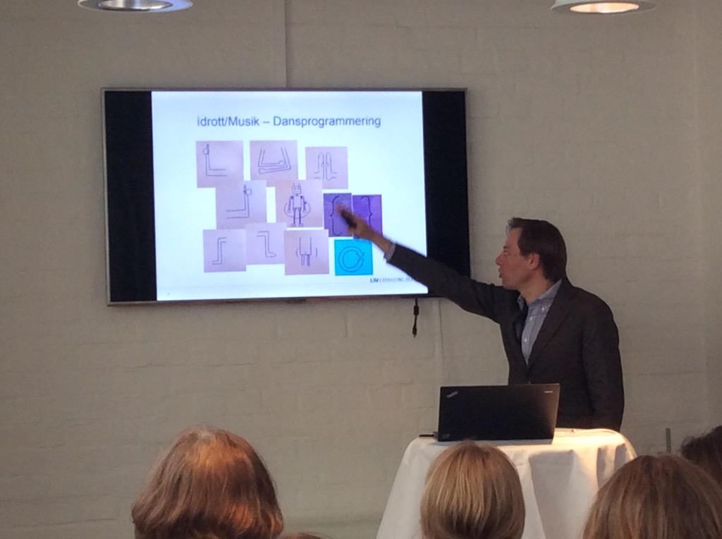 74Sassa's tweet photo. Dansprogrammering, något för idrottslektionen?
Inspiration av @FredrikHeintz #framlar2015 http://t.co/KWvmcDwLqb