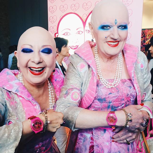 ramonatabita's tweet photo. 💕🎀 Finalmente tutte per me 🎀💕 #EvaandAdele 💖
#BiennaleArte2015 #BiennalediVenezia #swatchf… http://t.co/smpDJdZnkT http://t.co/bhxXTVrPie