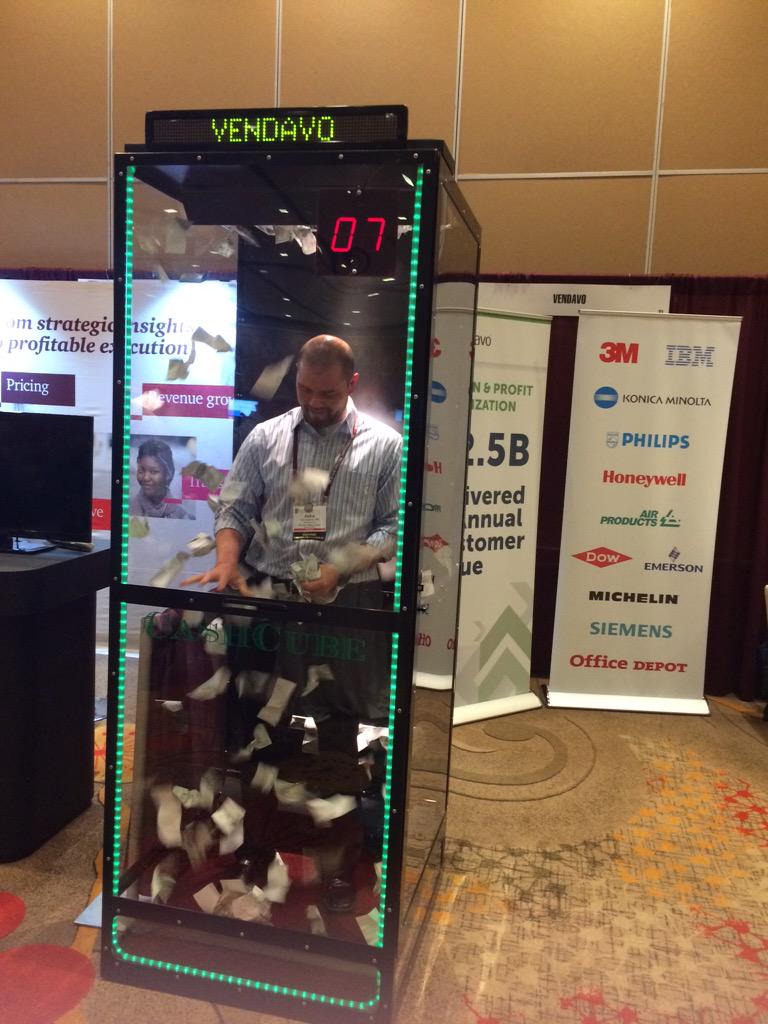 Vendavo's tweet photo. We've got great #prizes today. Stop on by! “@giligmill: Come to our money box to win. @Vendavo #PPSDALLAS #pricing http://t.co/cE4aNLkKO9”