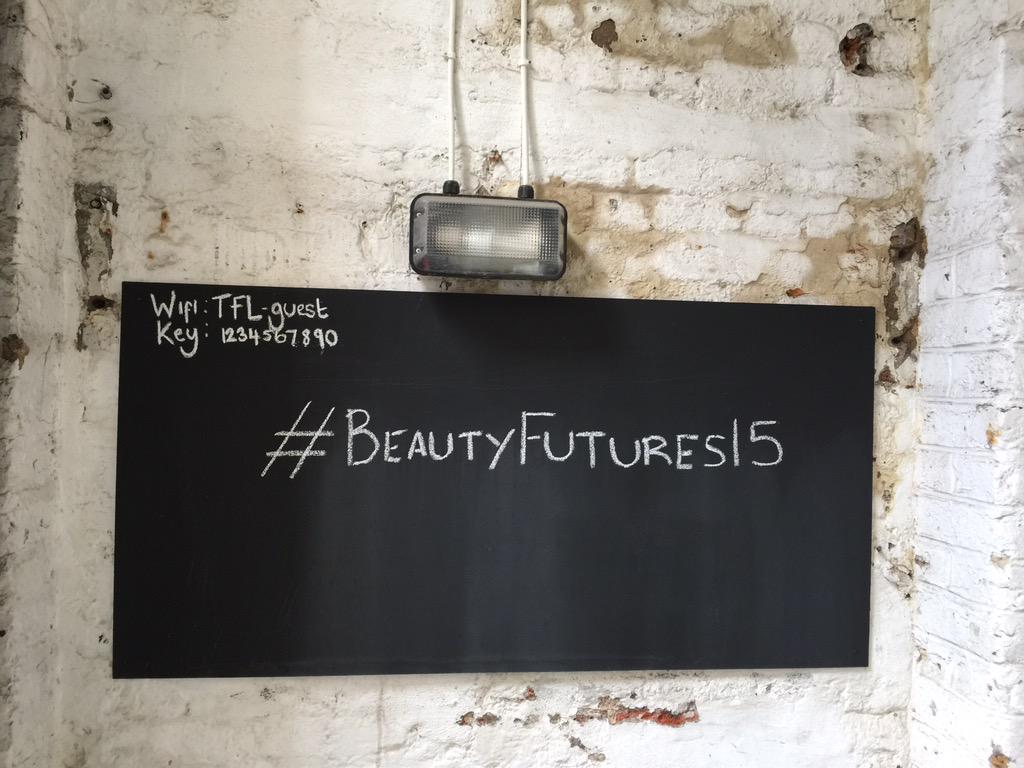 julessheridan's tweet photo. Great lunch @LSNglobal #BeautyFutures15 #goodtobehere @julessheridan @SheridanNewYork @SheridanRetail #sharelater http://t.co/Ihm7X1oYYW