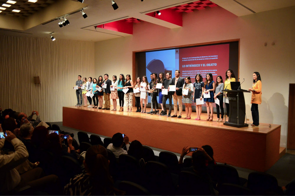 eaad_mty's tweet photo. Exposición en @MuseoMARCO "Lo Intrínseco y el Objeto" por estudiantes de LDI. @DisenoTEC
https://t.co/LkRy7fxHCT http://t.co/6zxpxm1vD2