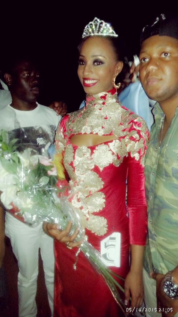 _mariemeg's tweet photo. Miss Sénégal-Guinée. From IAM. #IAMOISE #Sénégal #Guinée http://t.co/JUoaJEbQbt