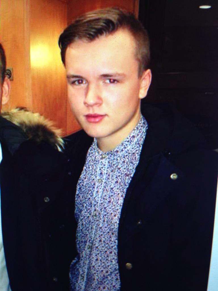 Ef <a href="/emilornkr/">emilornkr</a> og @marinoorn ættu strák saman