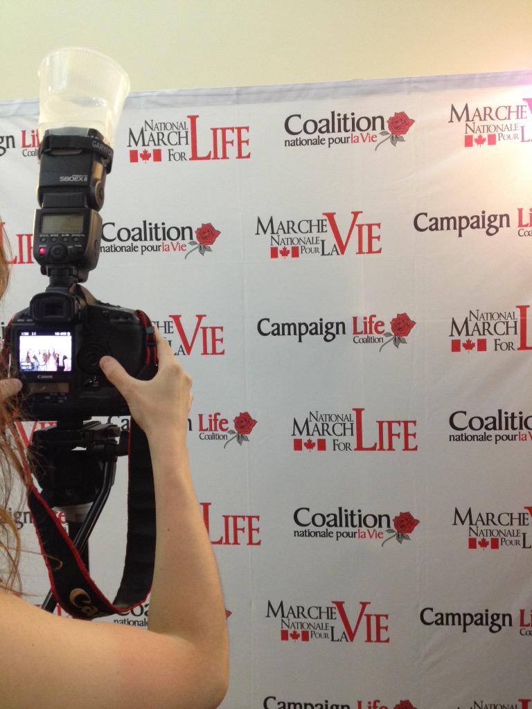 EmmaCoates16's tweet photo. @clcyouthprolife Don't miss out on your photo being snapped at our photo booth! Instagram frame-it  #LetLifeWin http://t.co/R0YvsAdqe5