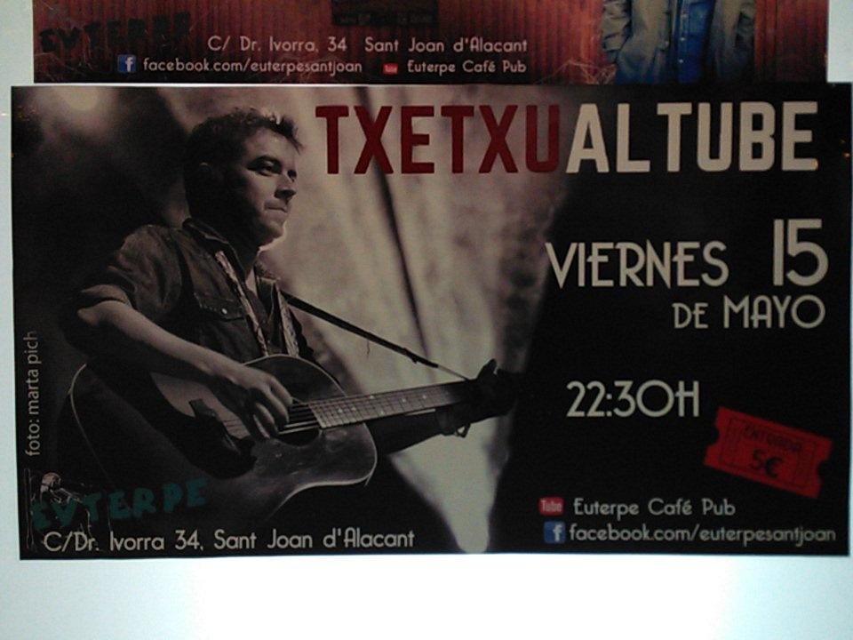 HectorEleno's tweet photo. Confirmo asistencia al @EuterpeCafePub para ver a @txetxualtube . Que putas ganas! #EuterpeEnVivo http://t.co/8MACtx9pI3