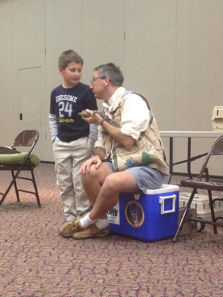 MsHillsKClass's tweet image. VIP Grant got to hold the alligator. #amazonjohn #animallearning