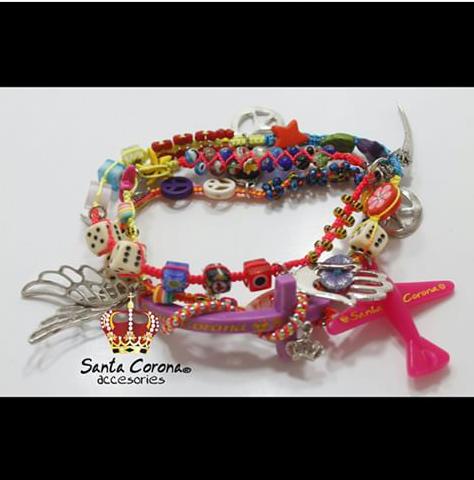 filomenamya's tweet photo. #santacorona 
Multiusos de 4 vueltas son fantásticos!
#seoriginal #exclusivo #color #hechoamano #handmade #hippiechic http://t.co/9ME9o9HA5S