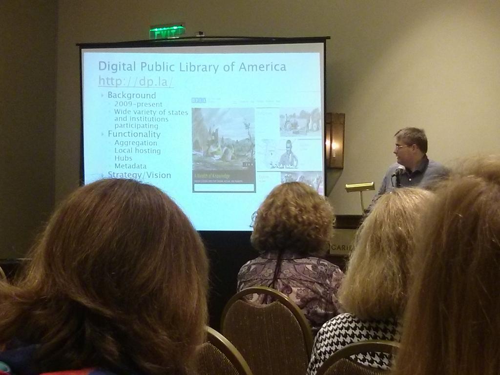 libraryhound's tweet photo. Learning about DPLA #flacon2015 http://t.co/iOiNaINOPg