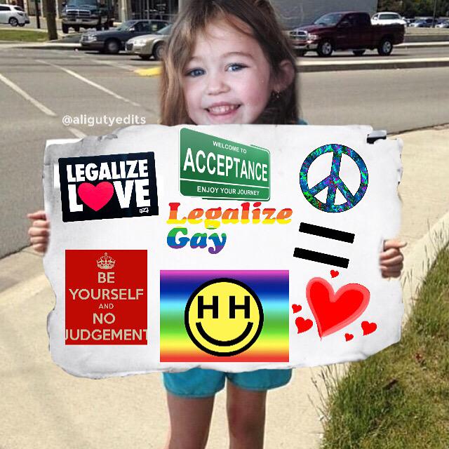 AliGutyy's tweet photo. LOVE!!!💙❤️💚💛💜 @mileycyrus @happyhippiefdn #happyhippie #love #behowyouare #peace #equality #nojudgment #acceptance ✨ http://t.co/38FHleWiHU