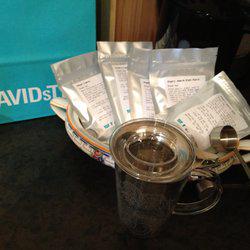 TondooTea's tweet photo. Who does not want free samples of tea? #DavidsTeaUK #May21 http://t.co/Abp1bSi0MS