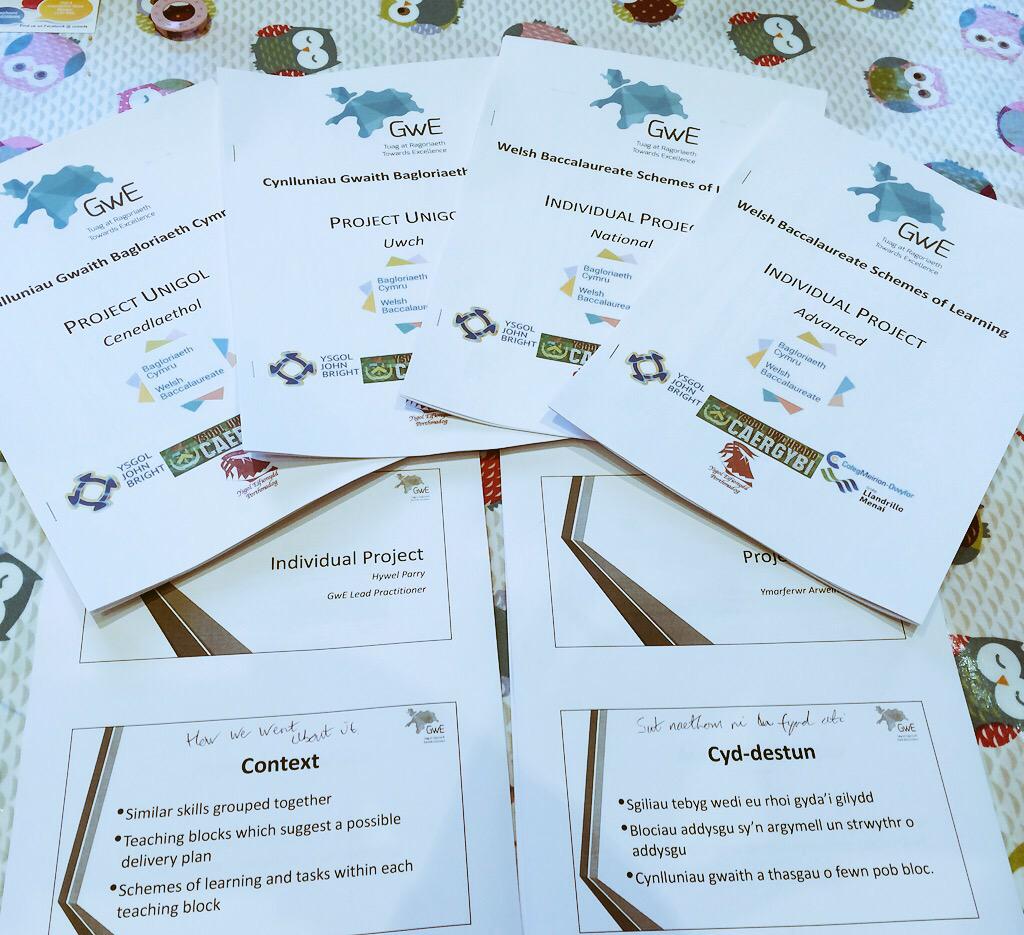 hywelparry's tweet photo. Big day tomorrow-official launch of these #newwb @GwEGogleddCymru http://t.co/XO0Sv3VHnK