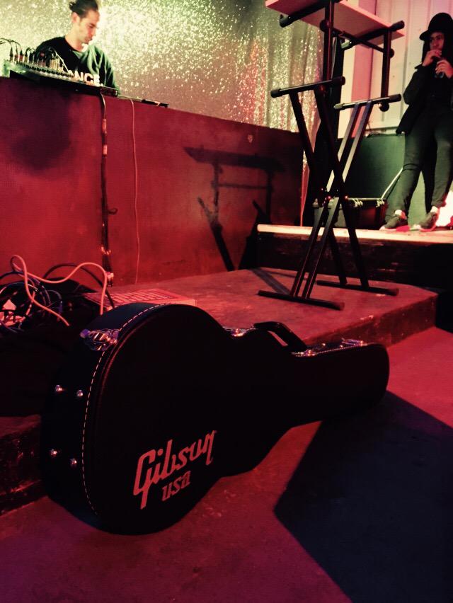 IOV_OWLH's tweet photo. Prepping @deaddollsclub This Is A Recording @OCDRecords @Whoisquintin @1Lubin @gibsonguitar @ibzent Let's Do This! http://t.co/uimmIUzDpt