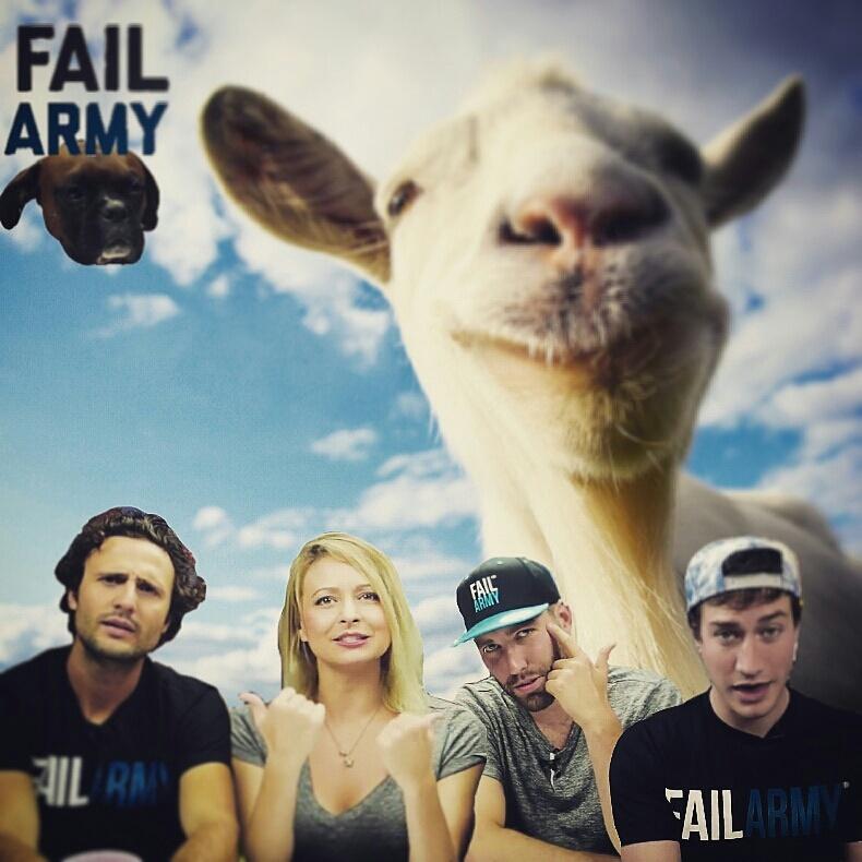 MrCrumble369's tweet photo. @RealFailArmy 
Lmao XD nothink better then watching fail army u http://t.co/p0e4OrE9OF