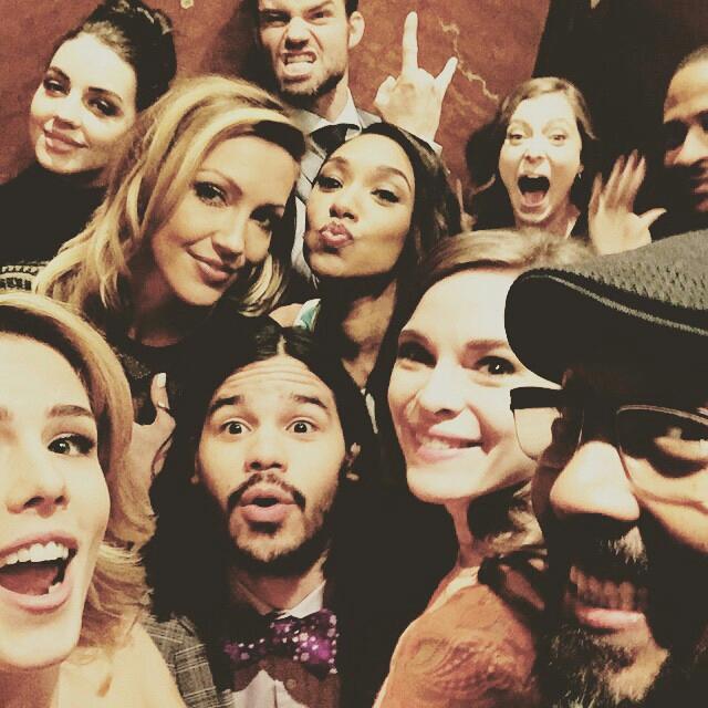 OriginalsFr's tweet photo. Cw Selfie ou l on voit Daniel Gillies #TheOriginals http://t.co/fggQaL0qSp