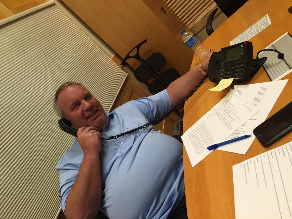 PawnAmerica's tweet photo. Our founder Brad visits each of our 24 stores 3x/year. Today, he's calling to speak to every employee. #HandsOn http://t.co/WlRjBsVM0i