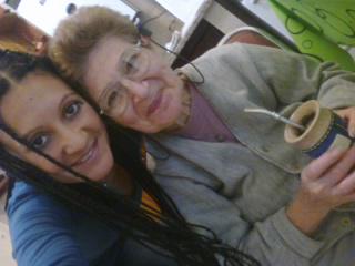 CelesMoretti's tweet photo. Quién me regala los momentos más hermosos!!! :) linda de mi alma te quiero tanto tantoooo!! http://t.co/PJPln6XvY2