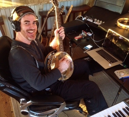 .<a href="/planetshakers/">Planetshakers</a> #outbacksessions
<a href="/EdCashStudio/">Ed Cash</a> #banjoman
bit.ly/outbackps /Global bit.ly/outbackglo