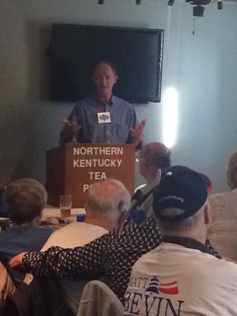 HeathforKY's tweet photo. We had a good time at the Northern Kentucky Tea Party meeting the other day! http://t.co/ejOOVFYUr4