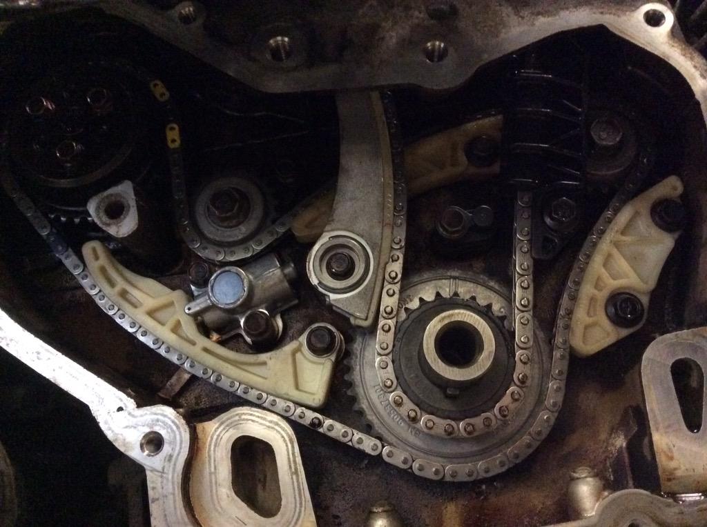 nwsstech's tweet photo. New timing chains and balance shaft chains installed on 2.2 eco-tec. Great job. #nwssTTA3C #nwssTTJ20 http://t.co/IqnA6y7hEx