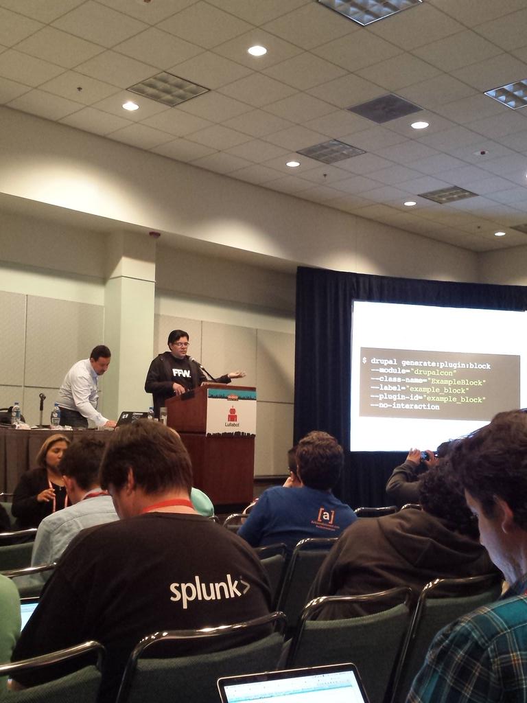 jc0321's tweet image. Crecen tan rapido :&apos;( ... @jmolivas #DrupalConsole #DrupalConLA #fb