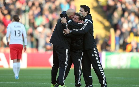 womensfootie_id's tweet photo. The joy of Colin Bell. #UWCLfinal #FFCPSG http://t.co/DIyfrYgEqo