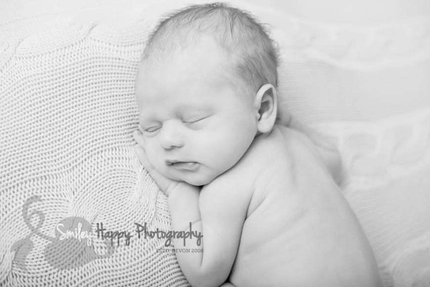 TheSmileyHappy1's tweet photo. Another of little Edward, who has the cutest little lips ever... http://t.co/LL37OIMwC1