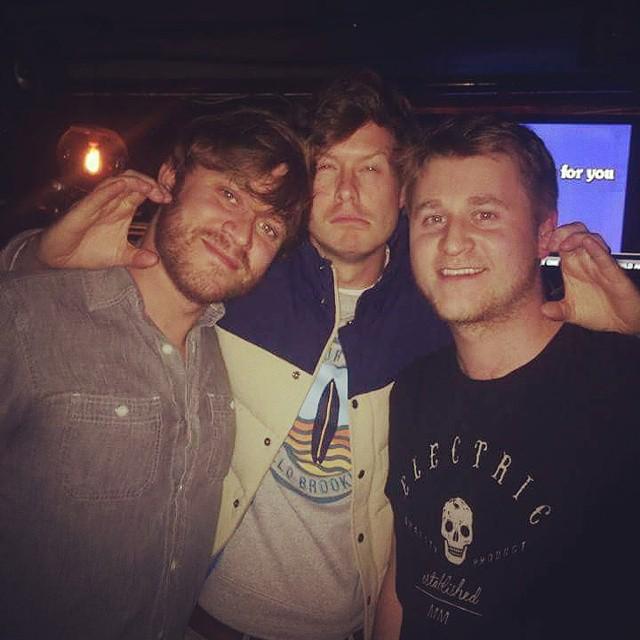 goforthetweets's tweet photo. #tbt Jeff partying with Ders from Workaholics in NYC! #workaholics #themindyproject #theinterview #livingthedream http://t.co/mFJ3atezHL