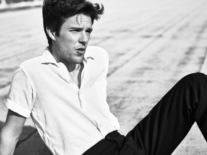 BrandonFlowers's tweet photo. RT this for the chance to come and see Brandon perform exclusively in session on Friday in London #TheDesiredEffect http://t.co/X7TOHVzqFK