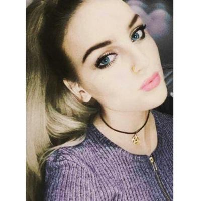 Please Added My Baby Sis <a href="/NicoleEdwards1D/">Nillie Daya Edwards </a> Thanks ☺