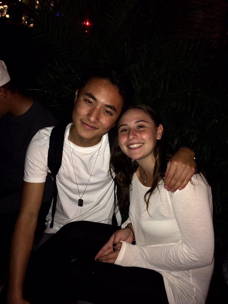 ellastalkfish's tweet photo. Happy birthday boo love and miss you hope you have the best birthday ever!💖🎉🎉🎈 @eiskywu21 http://t.co/8LhVVXoK56