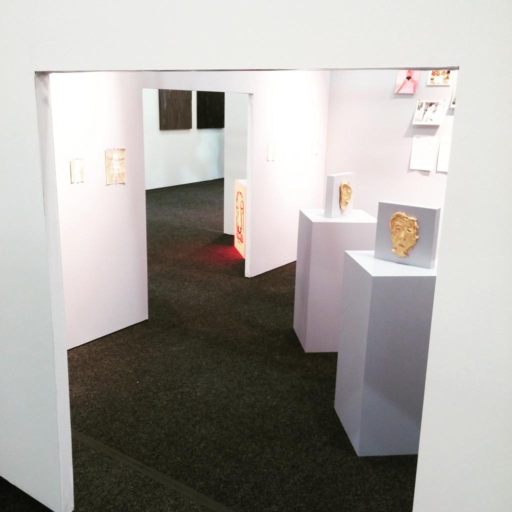 ophøre Ansigt opad metal BLOUIN ARTINFO on Twitter: "Smallest door award goes to Rod Bianco Gallery  #nadany @newartdealers http://t.co/zkunLgJ05z"