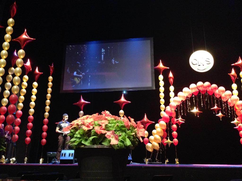 sconagrad2015's tweet photo. Dress rehearsals going great !! See you at 5:30-6:30!!! #sconagrad http://t.co/gjqWnZKus4