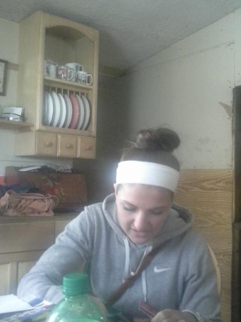 MillMillington's tweet photo. Georgie sorting all of her credit cards http://t.co/XGdZidWk1K