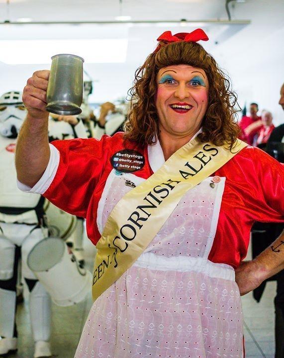 Skinnersbrewery's tweet photo. There's more than one choice to make tonight. Which Skinners ale down your local? #voteforbetty @betty_stogs http://t.co/zmO0Q12se2