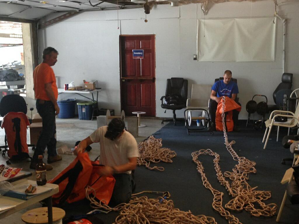 WisperISP's tweet photo. @wisperisp #towercrews using rescue kits in mock scenarios #safety http://t.co/8feNlKReTb