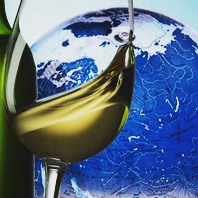 VinGoatCdM's tweet photo. Join us for a journey "Around the World with Chardonnay"! The event is May 14th from 6:30-8:30pm. Sign up online! http://t.co/3ly22UIBC6