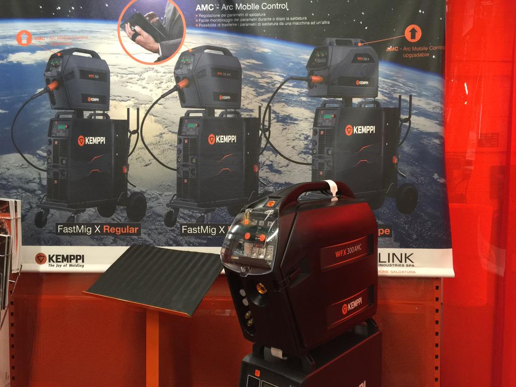 alexwell1969's tweet photo. Kemppi presso Macwelding http://t.co/y4qGDCHA9Y