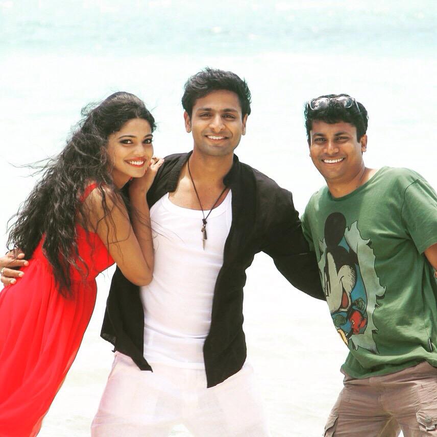 vaibbhavt's tweet photo. Fun in Mauritius with buddies @pooju_sawant #HemangShinde! #MauritiusMagic #missingmauritius http://t.co/Wi0bjD0ohD
