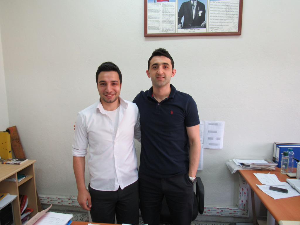 ibrahimturhanal's tweet photo. Geleneksel veda fotoğrafları başladı :) http://t.co/cWBTMwV0j2