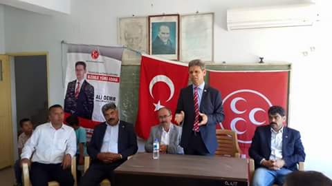 AliDemirMHP's tweet photo. Yukarı Zerdali Köyünde #DevletSozu Verdik.Halkimiz da Destek Sözü Veri #MHPGeliyor http://t.co/nonPJHDwpV