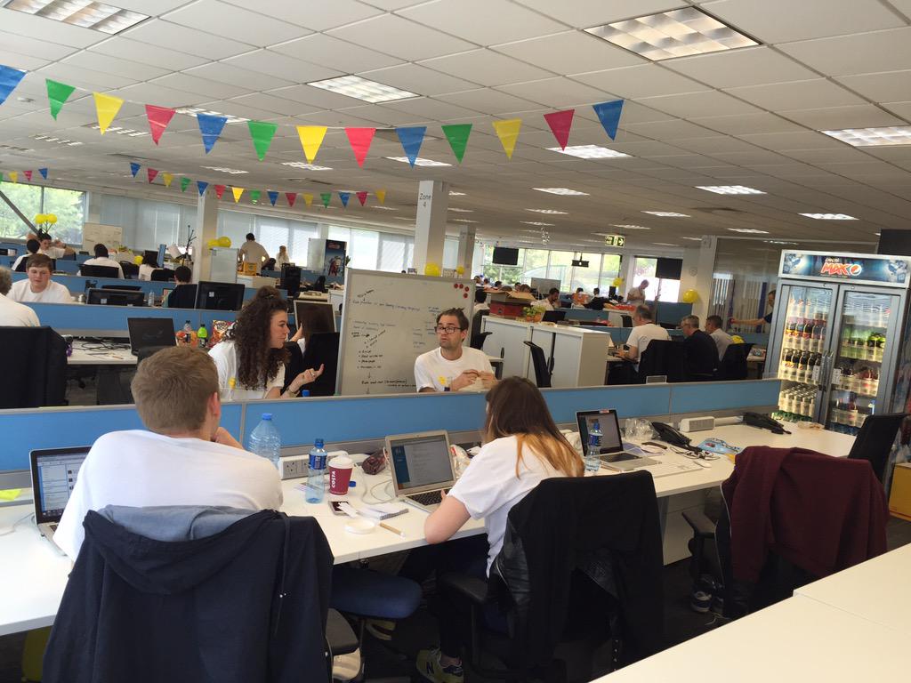 UIYaxley's tweet photo. At the @tesco #hackathon15 with @RobinJamesHerd @gemb1 @KrisztaMatyi and @nisbjorn for @ThisisZone http://t.co/b6roNW6Qh7